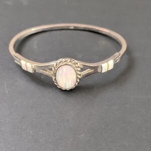 Source Unknown Silver Bracelet with Opalescent Stone